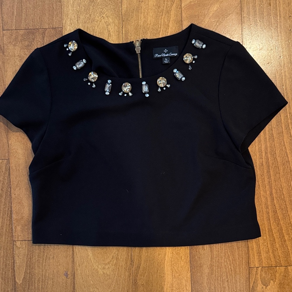 Ronniā Nicole Crop Top Jewel Accent Black Sleeveless Party Chic Elegant